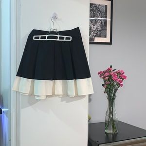 Black white skirt